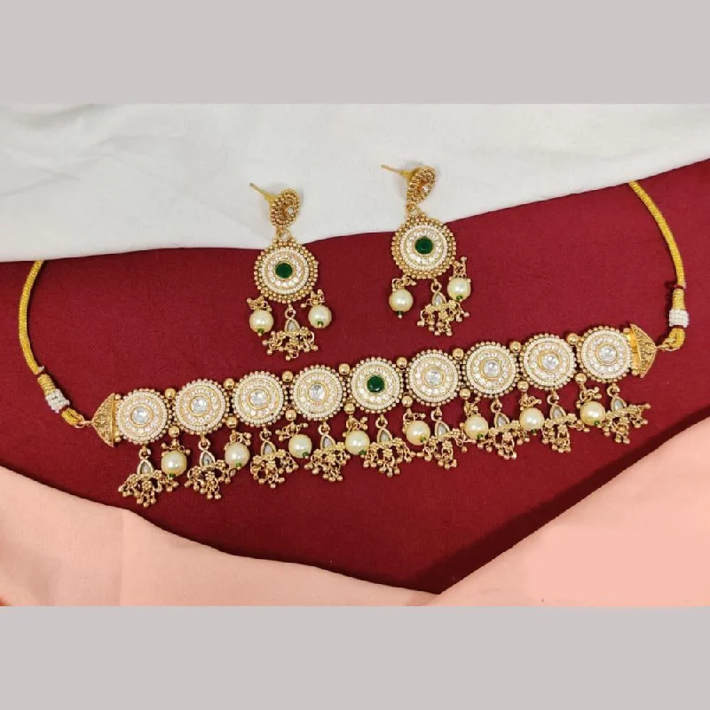 Kavita Art Gold Plated Pota Stone And Pearls Necklace Set