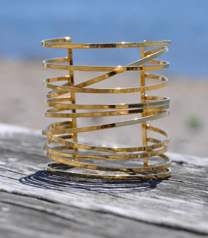 LANA COIL CUFF BRACELET - MED